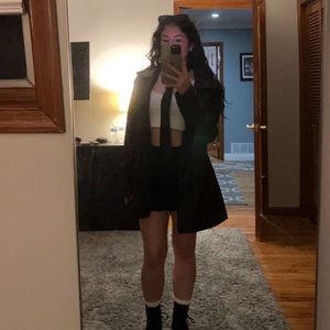 Meet your Posher, Alaura